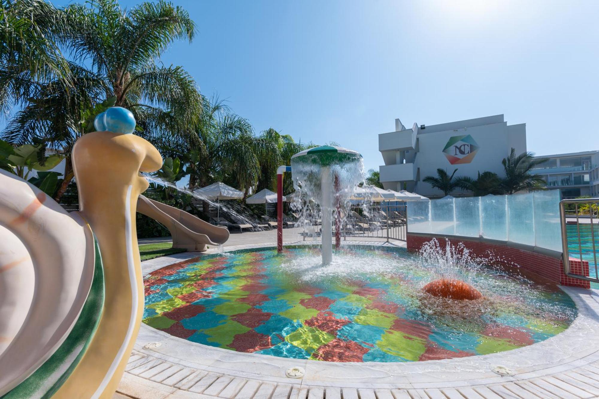 Nicholas Color Hotel Ayia Napa Exterior foto