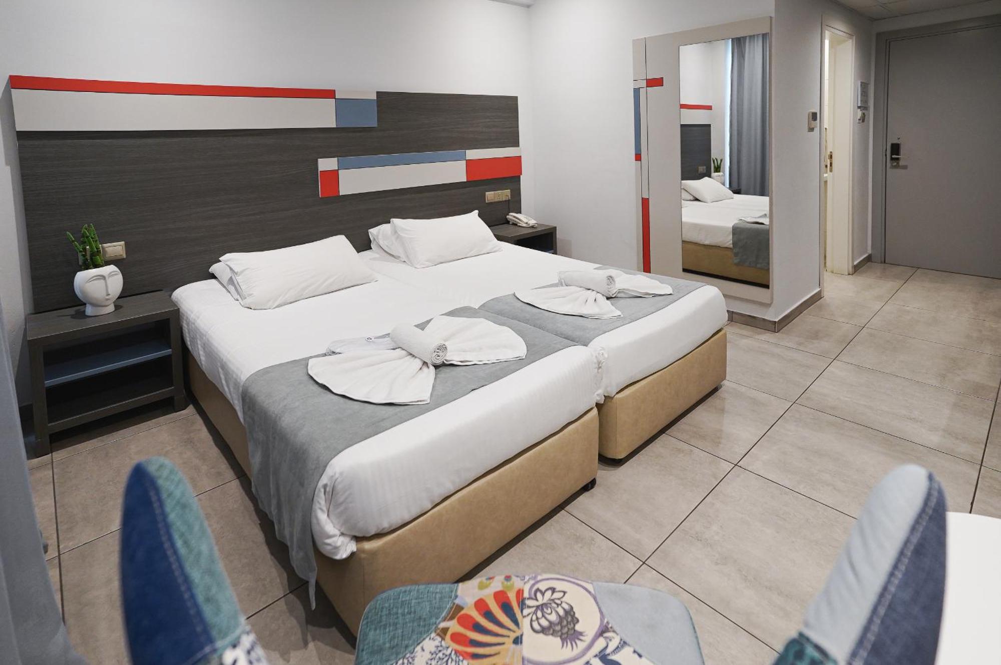 Nicholas Color Hotel Ayia Napa Exterior foto